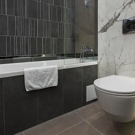 Apartment B&v 55 Qualis 2 - Scenic Mountain Retreat Brasov