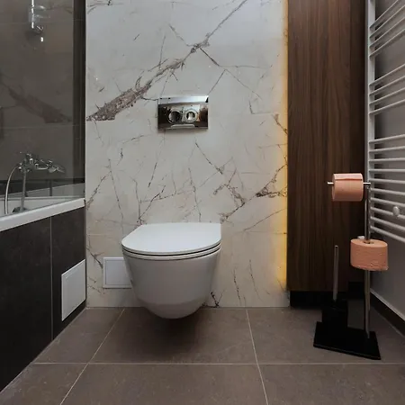 Apartment B&v 55 Qualis 2 - Scenic Mountain Retreat